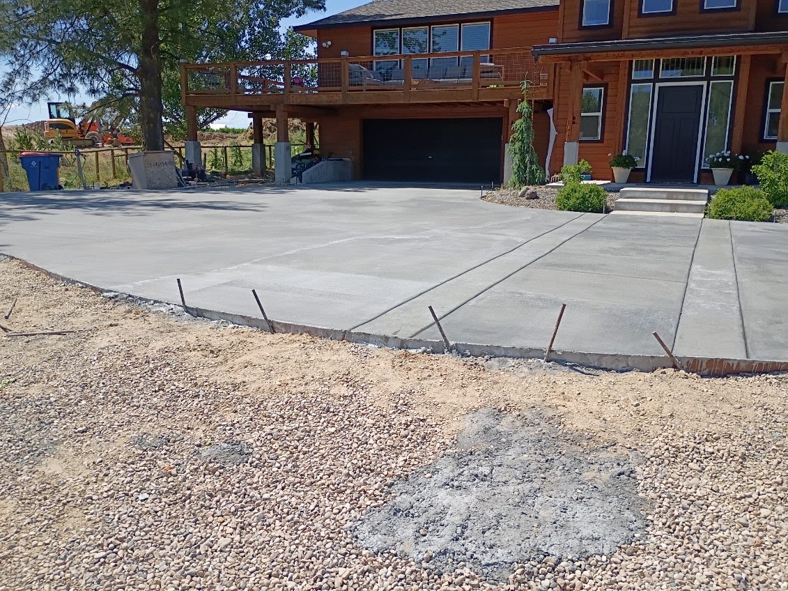 Concrete driveway with control joints in Boise Idaho